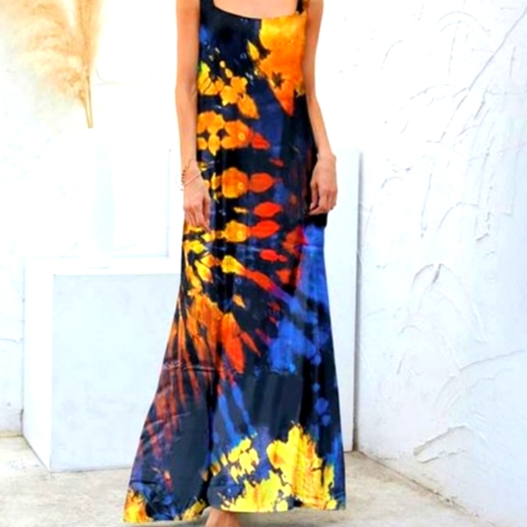Trendy boutique Dresses & Skirts - Floral Blooming maxi dress sleeveless modern tie-dye black blue red size XL